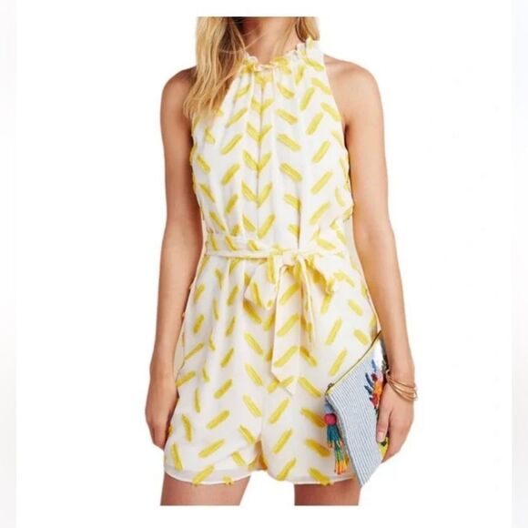 NWT ALI & JAY X ANTHROPOLOGIE yellow & white Corina Textured high neck Romper - Picture 1 of 13